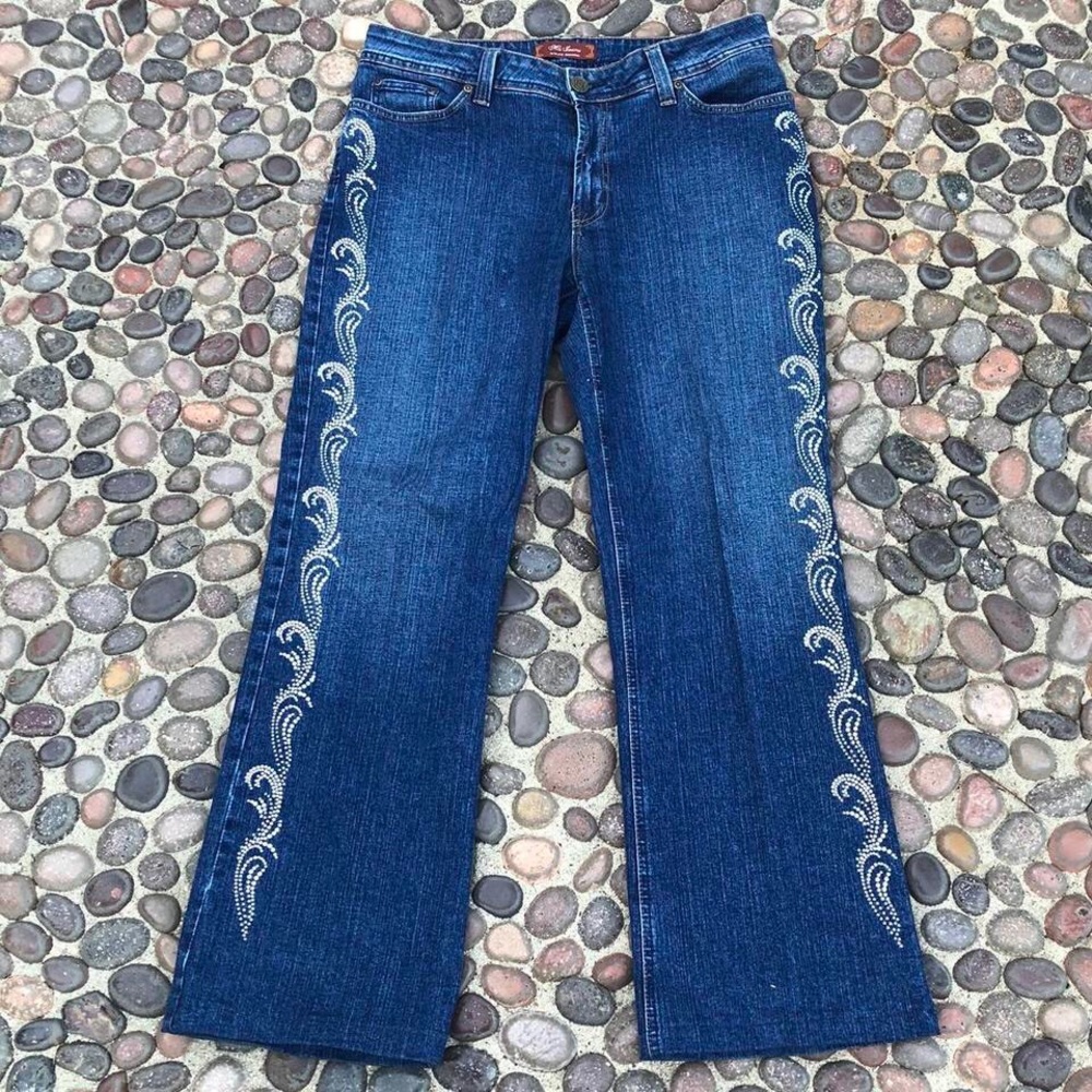 Sparkly boot cut bejeweled vintage 90s Mu jeans in great condition